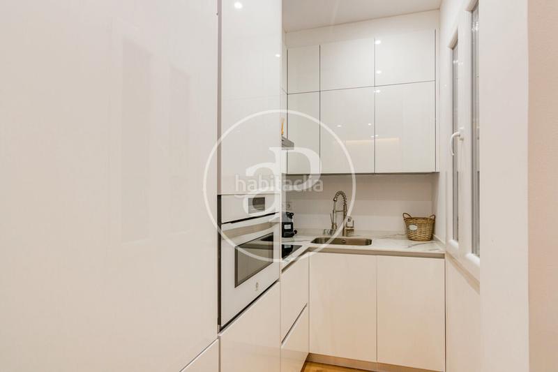 Foto 780a9fad-1e45-407e-9c94-4fdfa3c4489c. Location appartement dans calle de juan bravo 63 dans Madrid