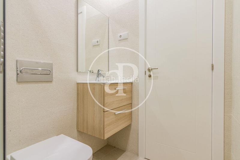Foto c0d521c3-ee25-423b-9b50-afd195bd931f. Location appartement dans calle de juan bravo 63 dans Madrid