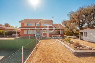 Casa a El Pinar-Punta Galea. Chalet independiente en venta en punta galea