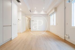 Location Appartement  C. de evaristo san miguel. Piso en alquiler en calle evaristo san miguel