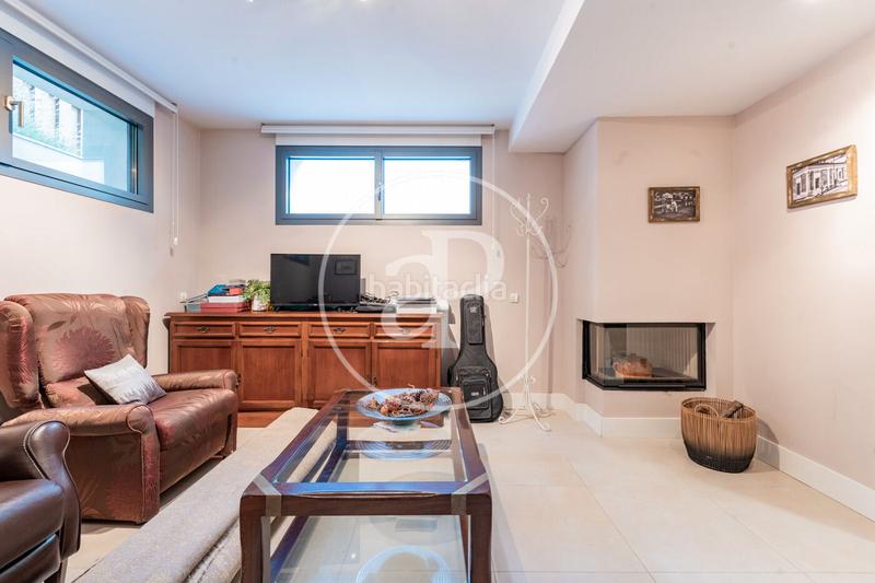 Foto 471fb44a-f3d8-4e90-99bb-81101e82e51c. Casa con riscaldamento parcheggio piscina in Canillejas Madrid