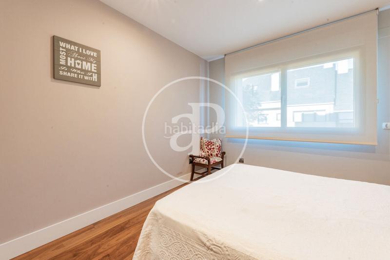 Foto 478afcdd-b0c6-484b-9b5c-a9720872c4b4. Casa con riscaldamento parcheggio piscina in Canillejas Madrid