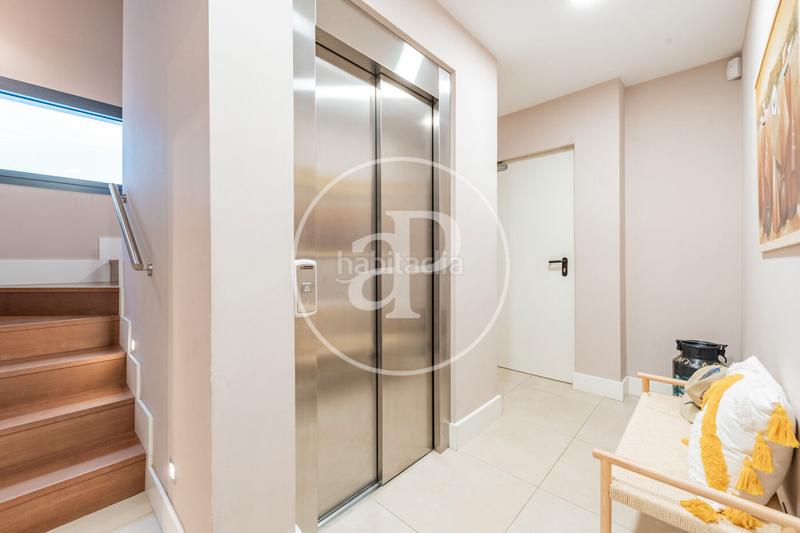 Foto 47f9887b-097f-456e-9d05-f51357586918. Casa con riscaldamento parcheggio piscina in Canillejas Madrid