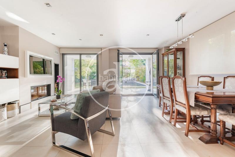 Foto 60f10d89-55bb-4a3f-b191-be81b2dfb162. Casa con riscaldamento parcheggio piscina in Canillejas Madrid