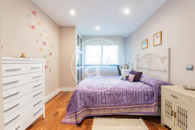 Foto 8c4b5e01-5cec-409f-a46c-b8f70265eff5. Casa con riscaldamento parcheggio piscina in Canillejas Madrid