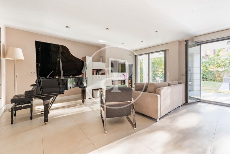 Foto 96ba24db-d6cc-47d5-8cbc-a670cd9669e6. Casa con riscaldamento parcheggio piscina in Canillejas Madrid