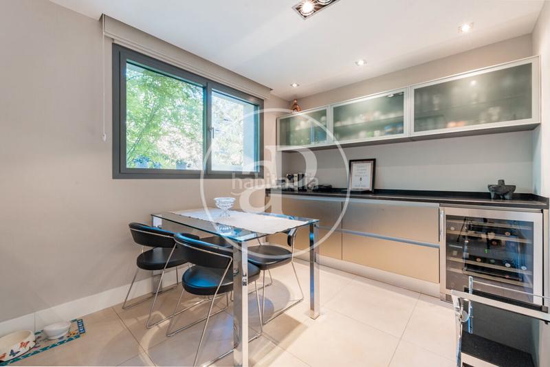 Foto 9c16f67c-ddac-4ddd-b427-4a8e627b9da5. Casa con riscaldamento parcheggio piscina in Canillejas Madrid