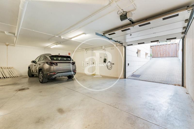 Foto d36466eb-ac12-4e7e-be95-c14dc0bdecf4. Casa con riscaldamento parcheggio piscina in Canillejas Madrid