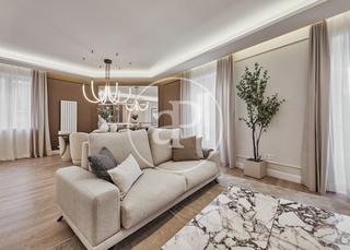 Pis  Calle de juan bravo. Piso en venta en calle juan bravo