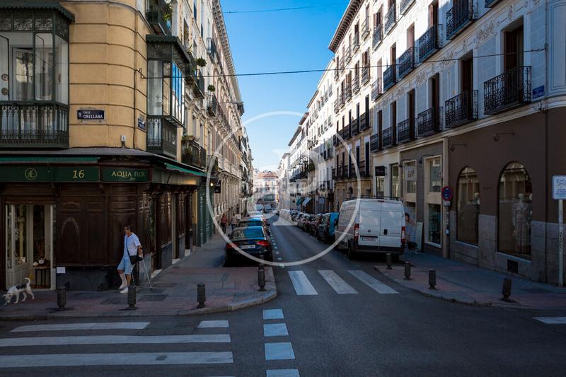 Foto 5f057596-3efb-4a5f-bcd4-866fc9010127. Lloguer pis amb calefacció a Justicia-Chueca Madrid