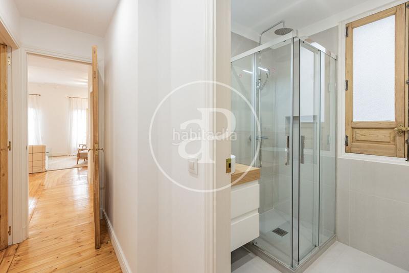 Foto 0ac292d9-f997-428a-8675-e3109f565583. Miete etagenwohnung mit heizung in Recoletos Madrid