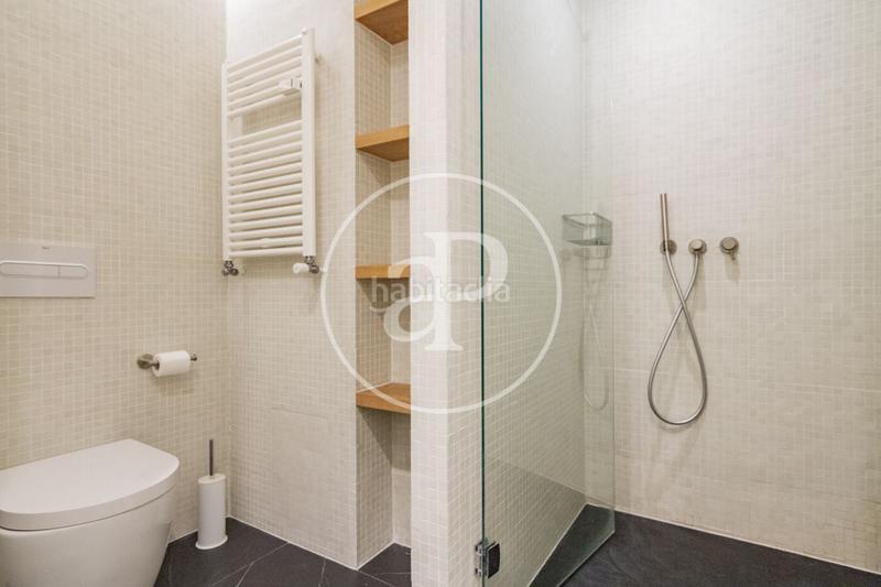 Foto f5da9831-3061-4dc4-a323-d175edad5878. Dachwohnung mit heizung in Fuente del Berro Madrid