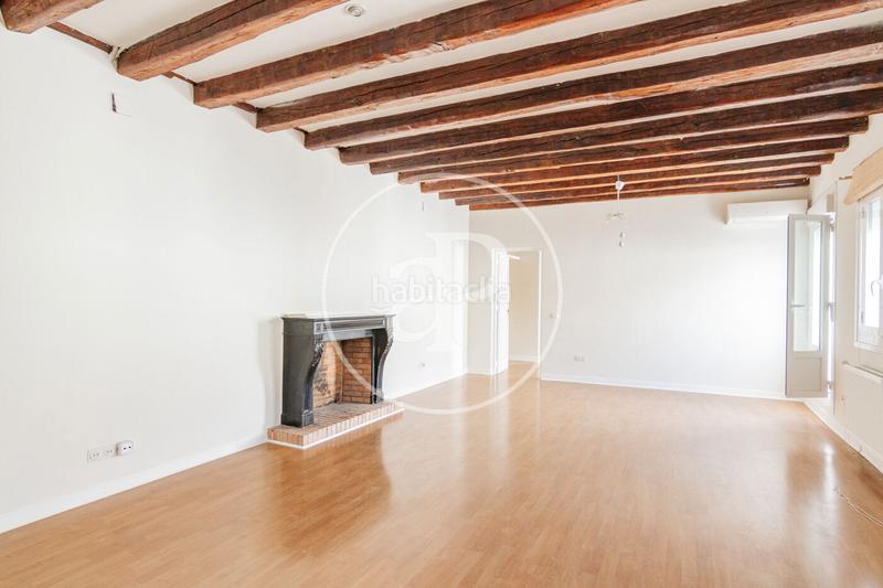 Foto 02cbd0ec-6f3f-47a9-903c-1e8b5b344e70. Location attique avec chauffage dans Cortes-Huertas Madrid