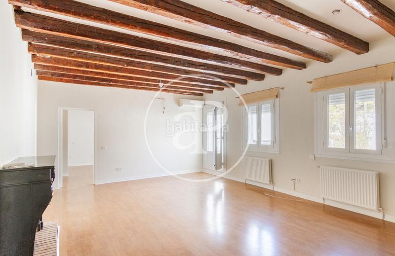 Foto 3556a03e-58dd-4b79-b4d3-6c231e51f3a8. Miete dachwohnung mit heizung in Cortes-Huertas Madrid