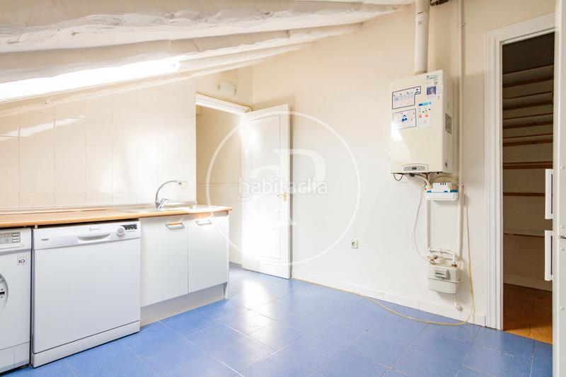 Foto f8ad853b-eb21-4d41-b38e-15dd3744d2b0. Miete dachwohnung mit heizung in Cortes-Huertas Madrid