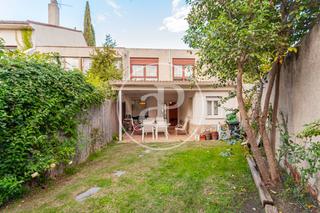 Maison jumelée à Monte el Pilar. Chalet en venta en majadahonda