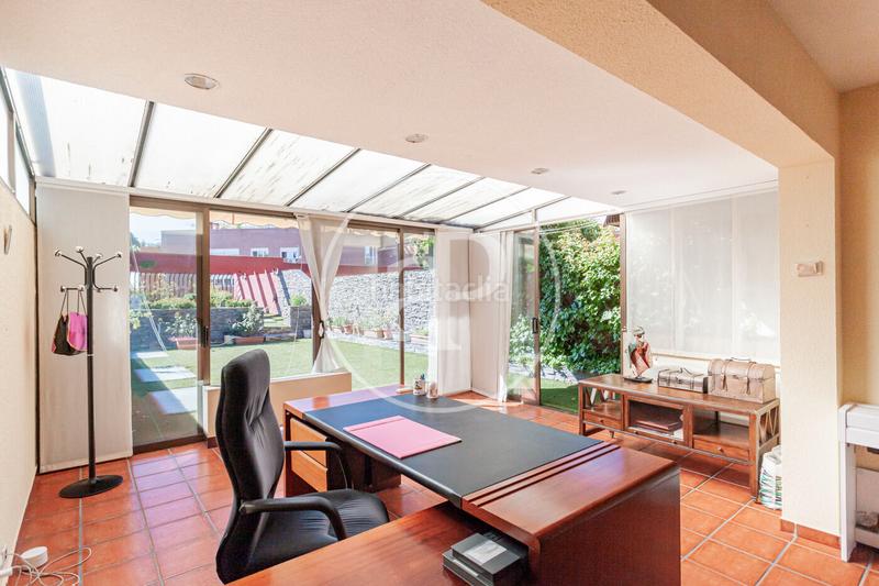 Foto 8a3481f4-503c-4e8f-8728-94540b75a0cc. Casa adosada casa en venta en Aravaca en Aravaca Madrid