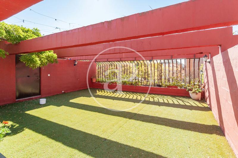 Foto e1615a4b-ae87-4dd8-a43f-b4f138ea420f. Casa adosada casa en venta en Aravaca en Aravaca Madrid