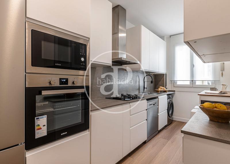 Foto 874c2466-caf8-4f18-9bc6-a9b5ef851c0b. Pis amb calefacció a Lista Madrid