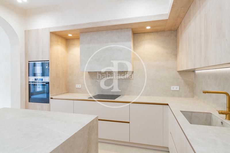 Foto 16ad96e0-a39c-4bd8-b35a-d8e5896a7046. Appartamento con riscaldamento in Universidad-Malasaña Madrid