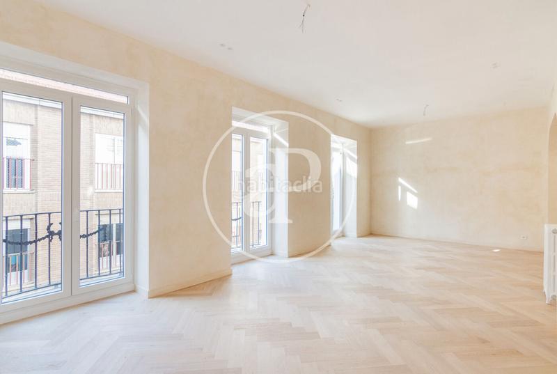 Foto d10cd2ae-8a95-46dc-a54f-ea93d0fa0e97. Appartamento con riscaldamento in Universidad-Malasaña Madrid