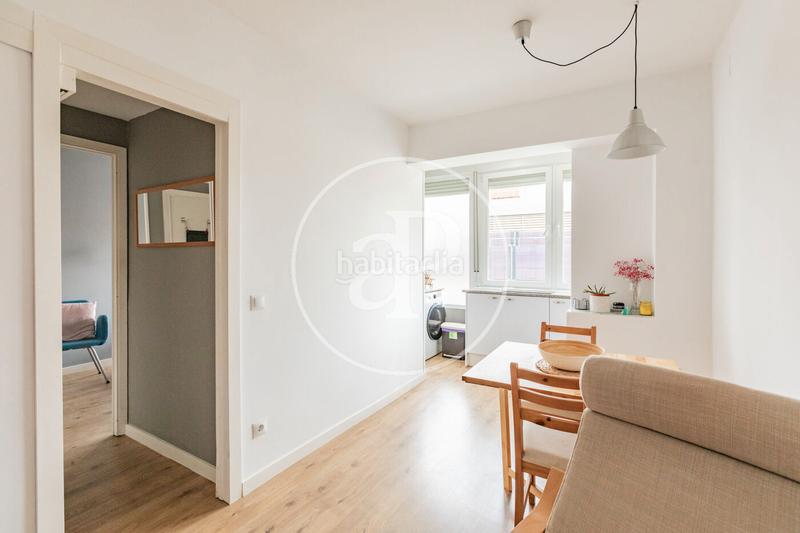 Foto 7a9b7552-7839-4fae-a206-8ac2bfb797ae. Miete etagenwohnung mit heizung in Hispanoamérica-Bernabéu Madrid