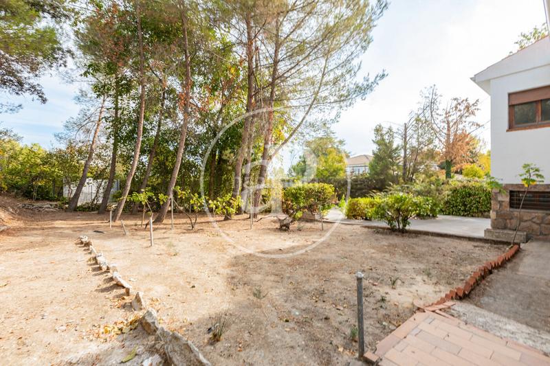 Foto 4f79766b-e339-4b4b-a298-4798a59289d7. House with heating parking pool in Fuente del Fresno