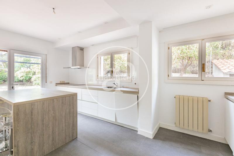 Foto 7f6918fa-04af-4aa3-a7b3-8b961f55bd34. House with heating parking pool in Fuente del Fresno