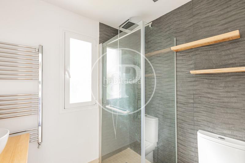 Foto bbf14268-ddcb-4ca7-888d-cd0ea0424761. House with heating parking pool in Fuente del Fresno