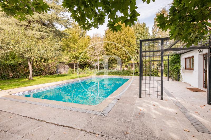 Foto ff4e7b63-bbed-48fb-8126-819de32a674a. House with heating parking pool in Fuente del Fresno