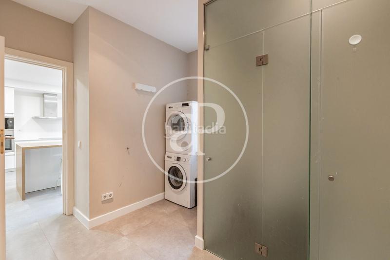 Foto 08676d3b-4df7-4cc4-8812-3ce162b5e511. Location appartement avec chauffage parking dans Recoletos Madrid