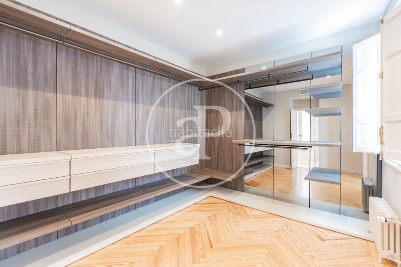 Foto a6fedac2-d5b3-4d37-8872-f81876630640. Location appartement avec chauffage parking dans Recoletos Madrid