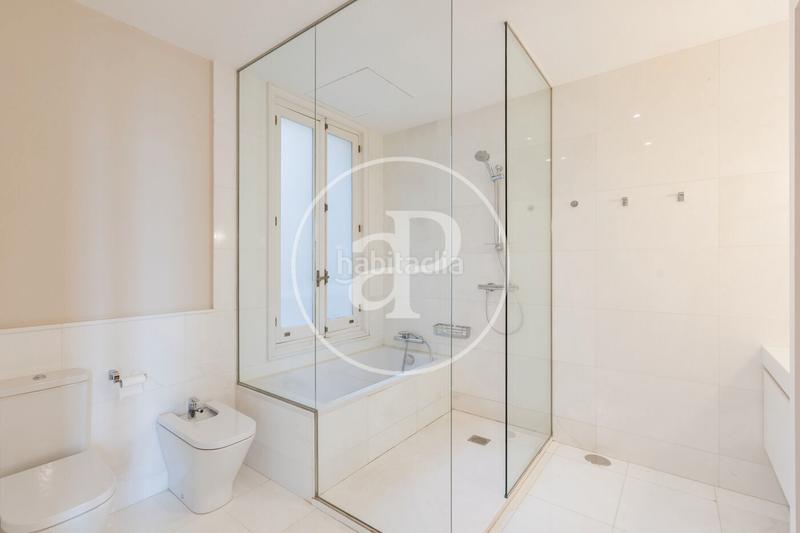 Foto 76a84166-d058-4cb7-831b-ed14da97ad08. Rent flat with heating parking in Recoletos Madrid