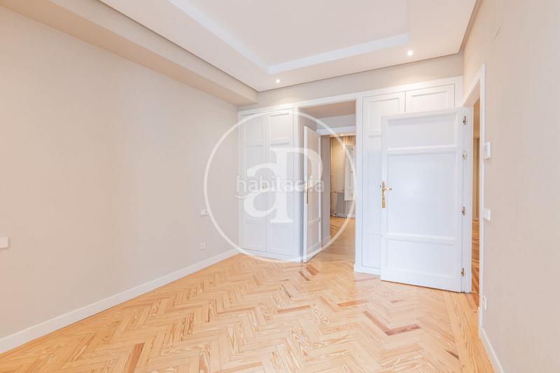 Foto 9082be63-ccf8-4c0a-96a0-c281059409d9. Rent flat with heating parking in Recoletos Madrid