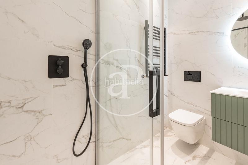 Foto 985d1d40-57fc-4a65-9f39-62f06d2d0b0e. Piso  en venta en doctor esquerdo en Adelfas Madrid