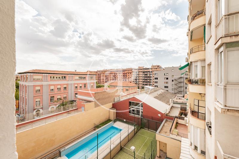 Foto b5cfcf07-6915-471c-9016-27459c0faa31. Piso  en venta en doctor esquerdo en Adelfas Madrid