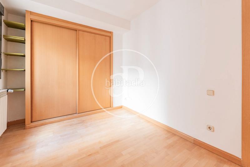 Foto 48786d8d-6db7-4b31-a2ba-b3cd0d80b3d5. Pis amb calefacció aparcament piscina a Palos de Moguer Madrid