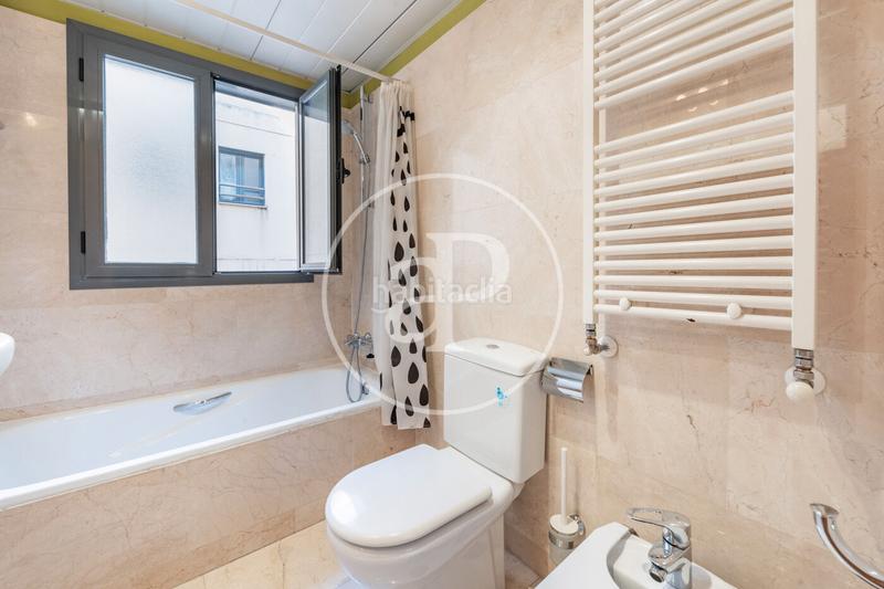 Foto 9fab3a06-25cf-46f3-9ff5-89ff580fbeba. Pis amb calefacció aparcament piscina a Palos de Moguer Madrid