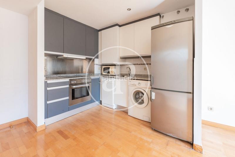 Foto bbc89131-c762-494a-8b5b-9816e2952518. Pis amb calefacció aparcament piscina a Palos de Moguer Madrid