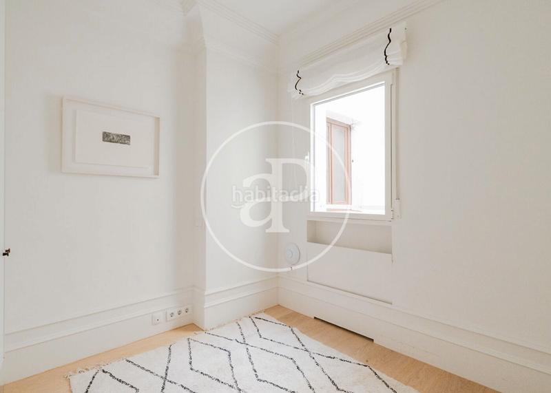 Foto 3b5767dc-ca6f-48e5-84f6-6fbcc380b551. Appartement avec chauffage dans Trafalgar Madrid