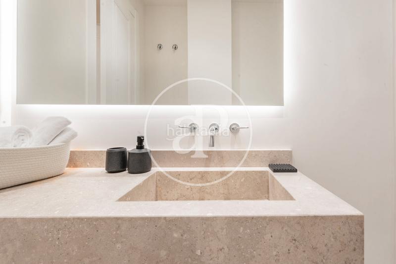 Foto f0e0c3da-08f5-4687-86c2-5bf396128610. Piso  en venta en el paseo del prado en Cortes-Huertas Madrid