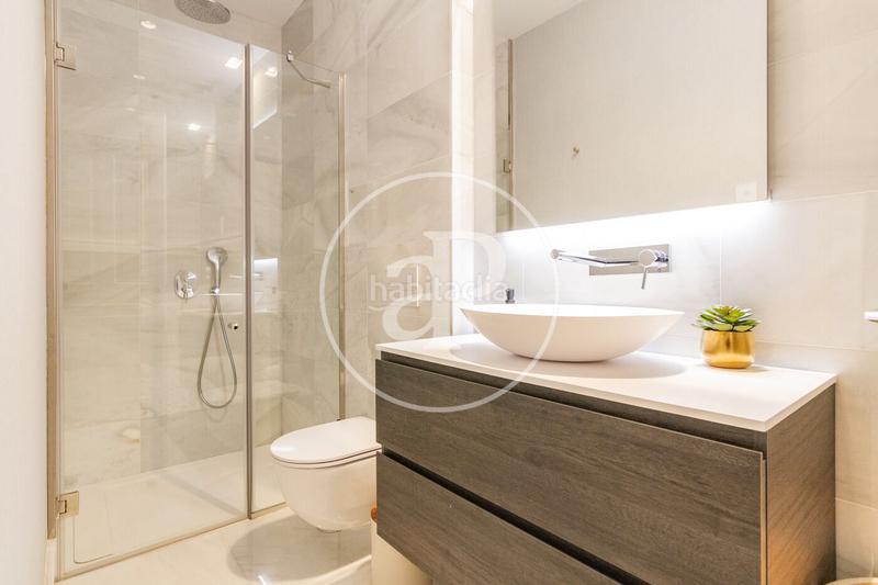 Foto 912b1416-38e3-4859-a74a-cea8b3f7b85d. Miete etagenwohnung mit heizung in Universidad-Malasaña Madrid