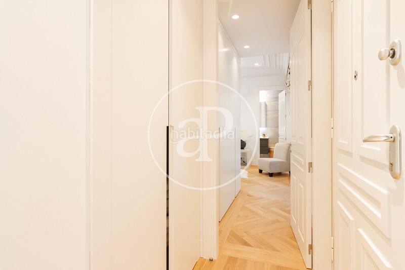 Foto f1019581-dbd6-4bc3-b3aa-5f6b98b902dc. Miete etagenwohnung mit heizung in Universidad-Malasaña Madrid