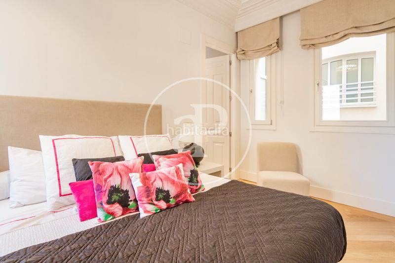 Foto 463b9514-d11f-4ad5-8d0b-aef42f3fdbb8. Rent flat with heating in Universidad-Malasaña Madrid