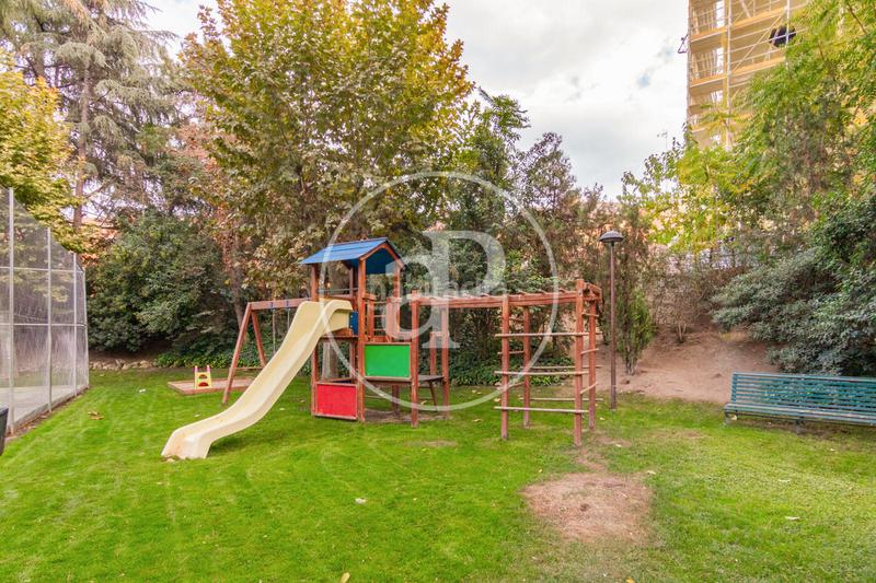 Foto 06834a7a-47ef-4a34-95d0-1c799052ec99. Appartement avec chauffage parking piscine dans Peñagrande Madrid