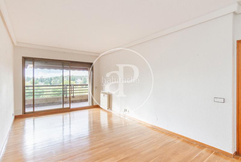 Foto bc39dee3-6347-4415-a7b5-15633fd7e30e. Appartement avec chauffage parking piscine dans Peñagrande Madrid