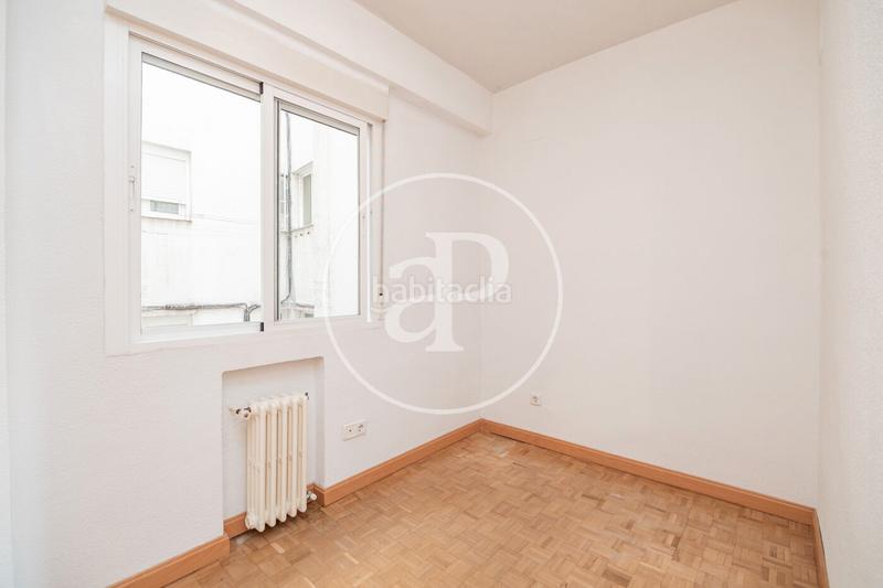 Foto f3fc1de6-03c9-4784-8451-a7c5aece3105. Appartamento con riscaldamento in Fuente del Berro Madrid