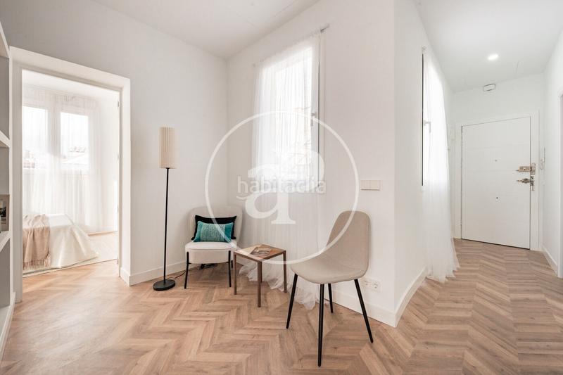 Foto d7b6c227-abd8-474a-a859-e62c0b840371. Piso ático a estrenar con terraza amplia en calle moratín en Madrid