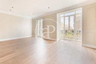 Flat  Calle de la princesa. Piso en venta en gaztambide