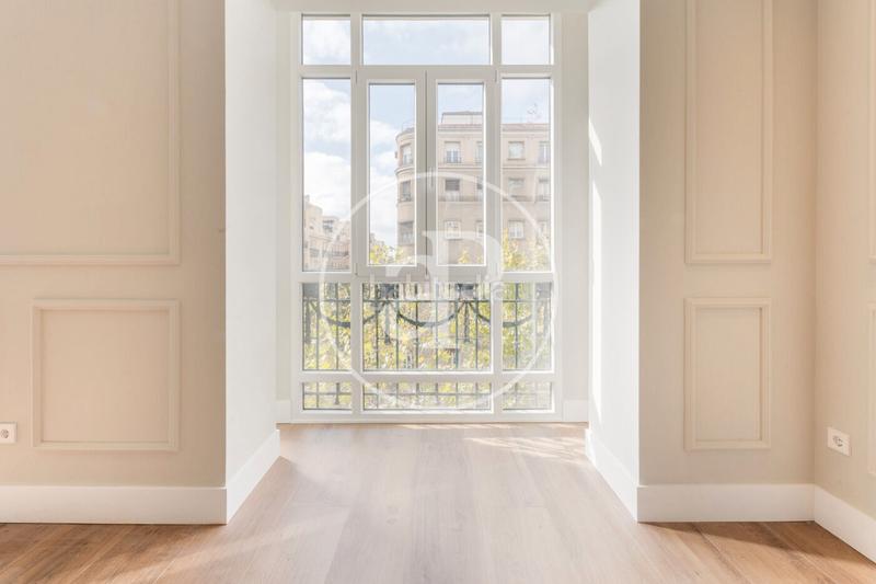 Foto fd506262-e572-4f74-807c-f9cb0f11cbe6. Pis amb calefacció a Gaztambide Madrid